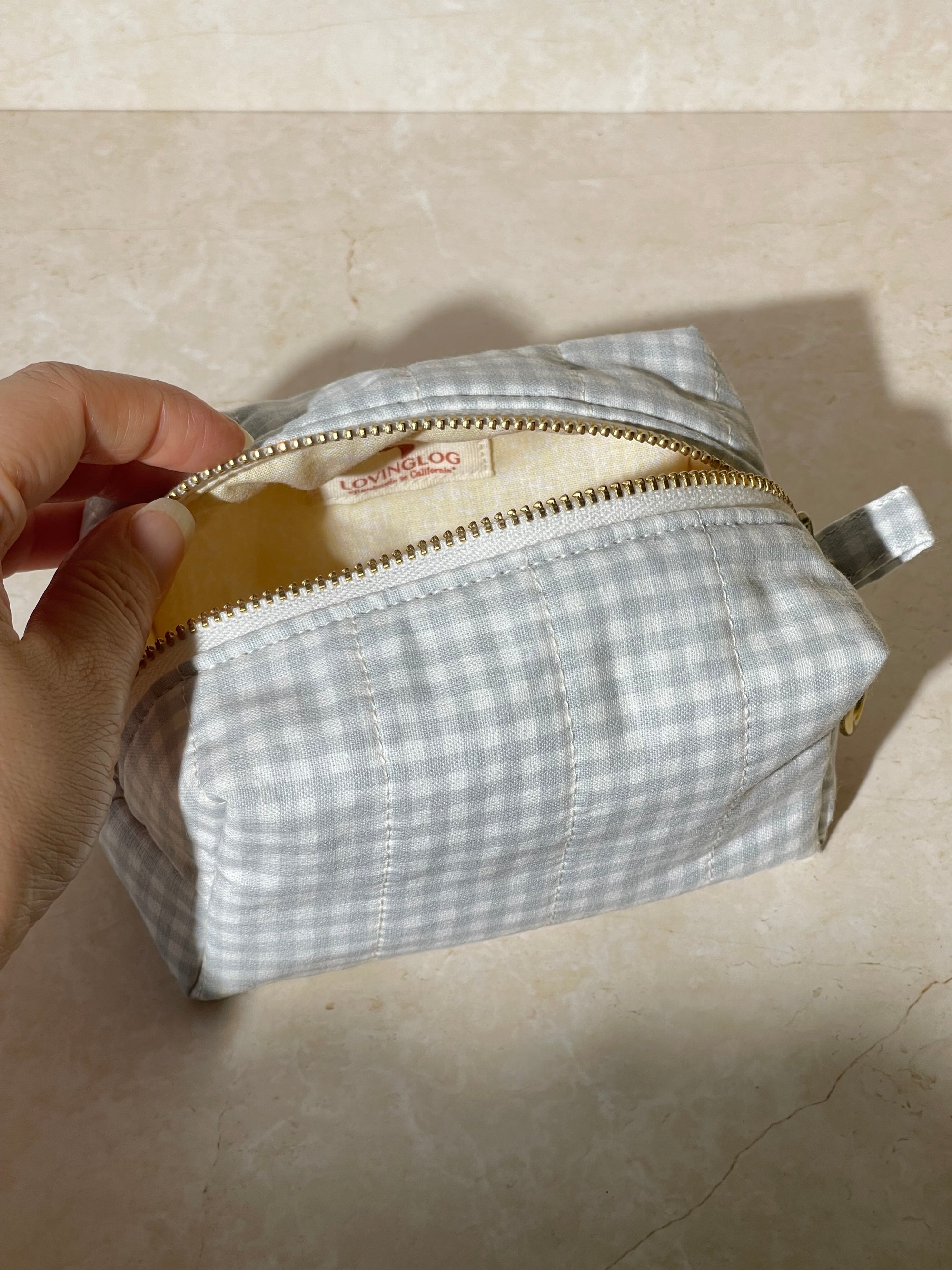 Small Boxy Pouch - Charcoal Milk