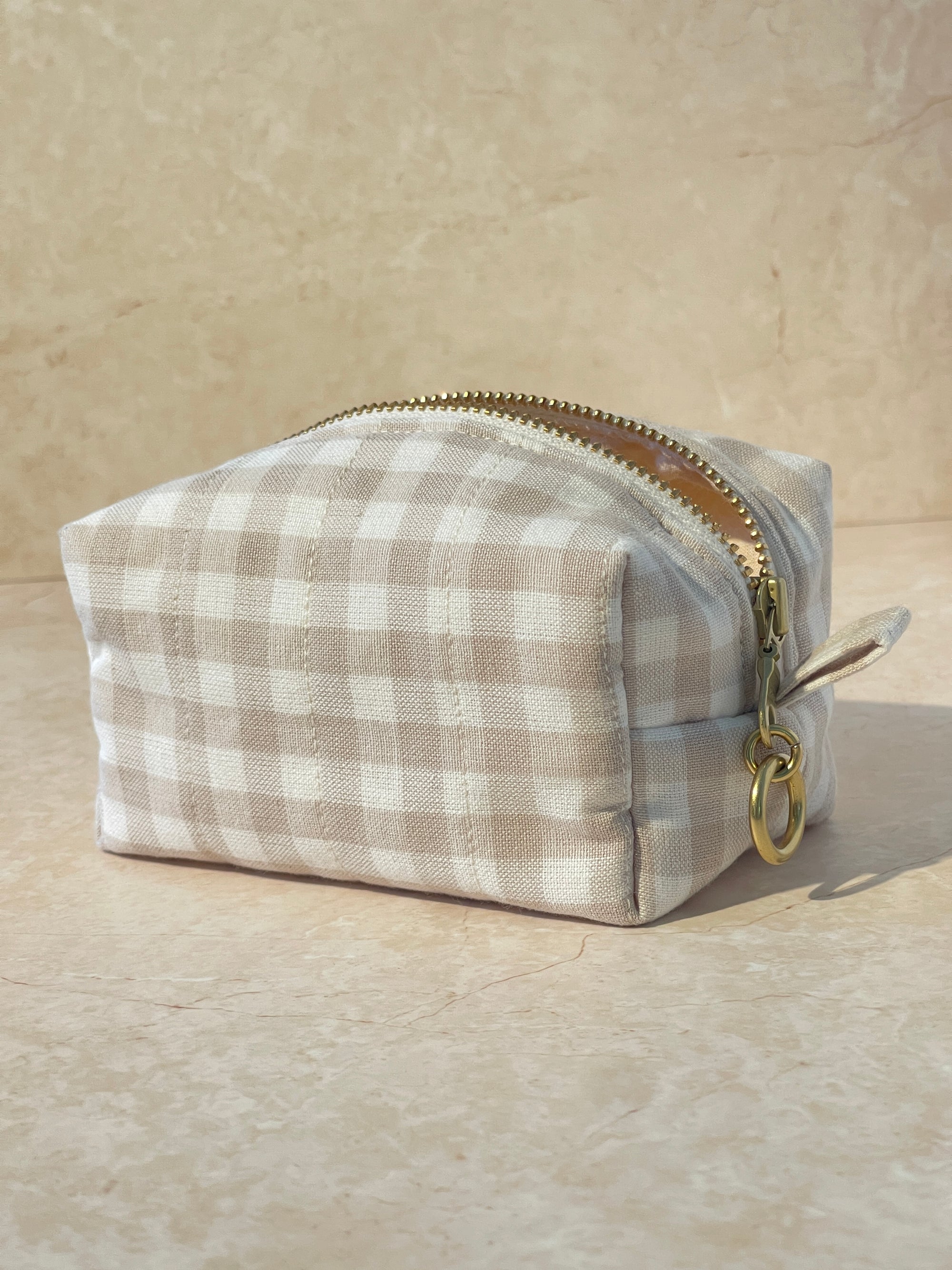Small Boxy - Black Tea Latte