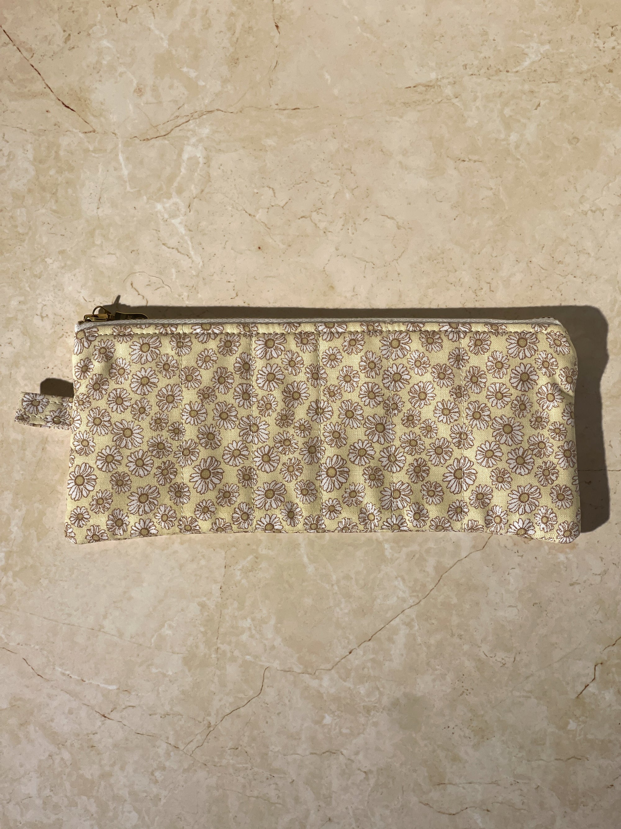 Glasses / Pencil Flat Pouch - Daisy Tea