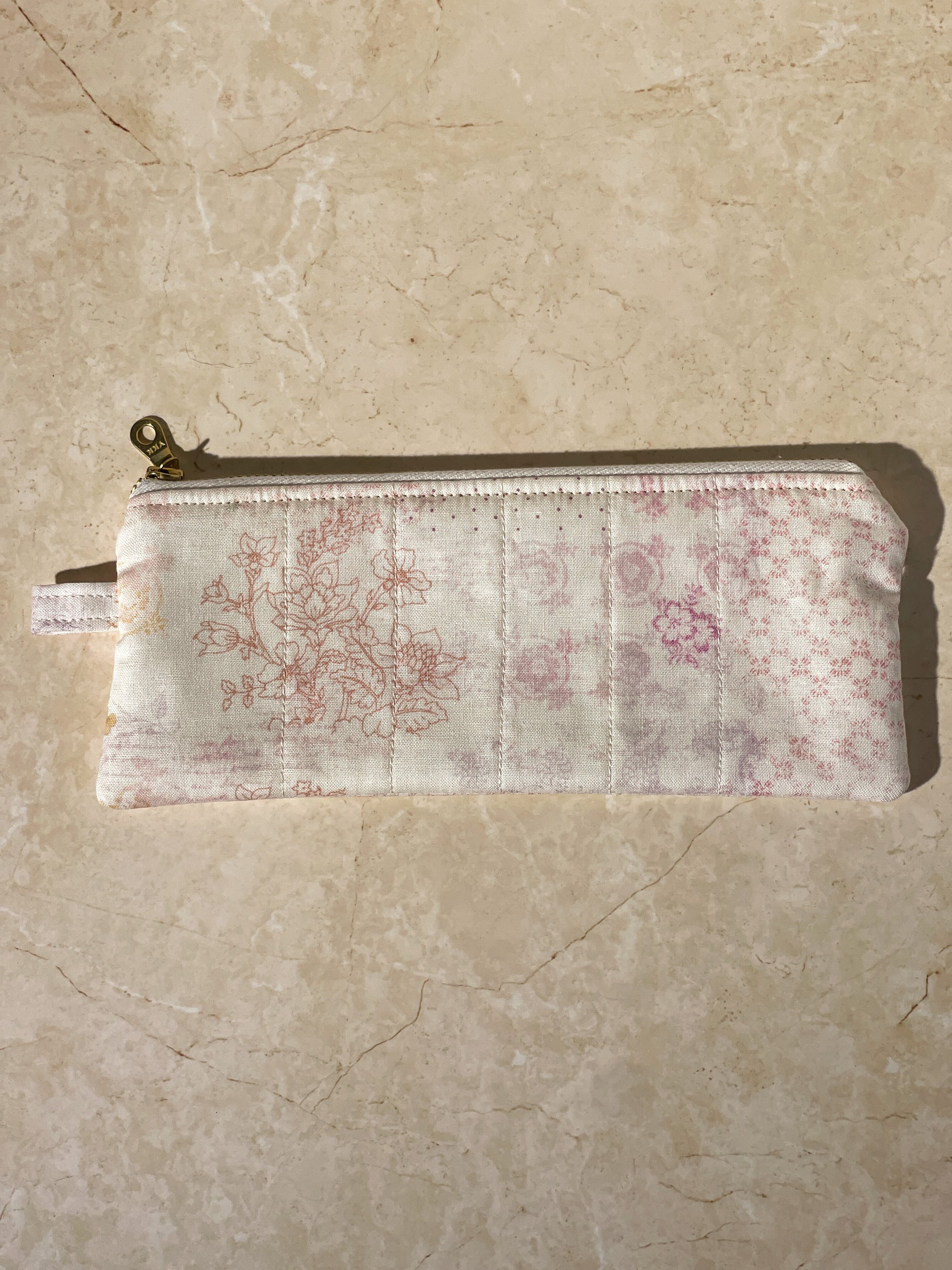 Glasses / Pencil Flat Pouch - Strawberry Cream Latte