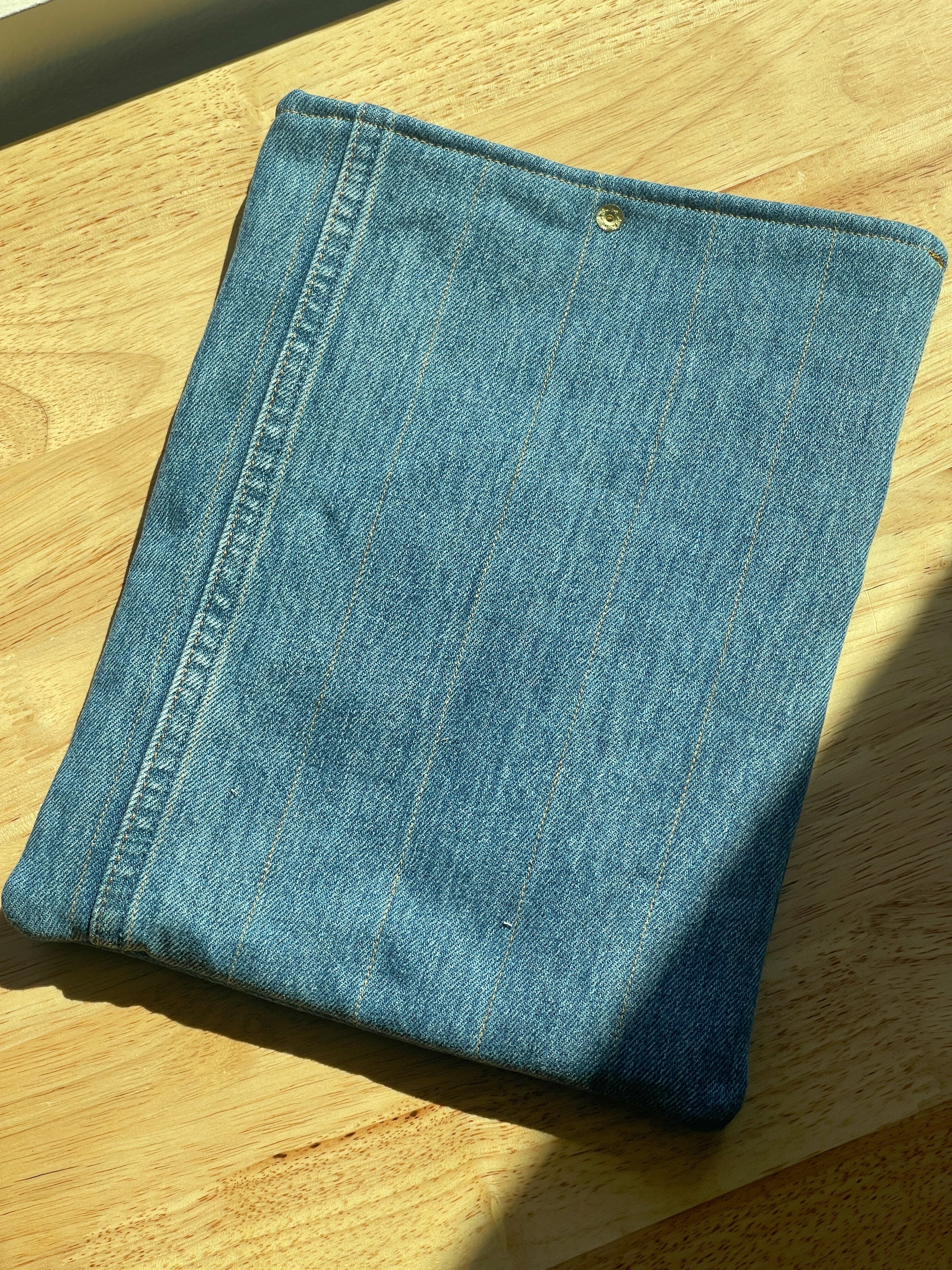 Upcycled Classic Book Sleeve - Blue Denim (1)