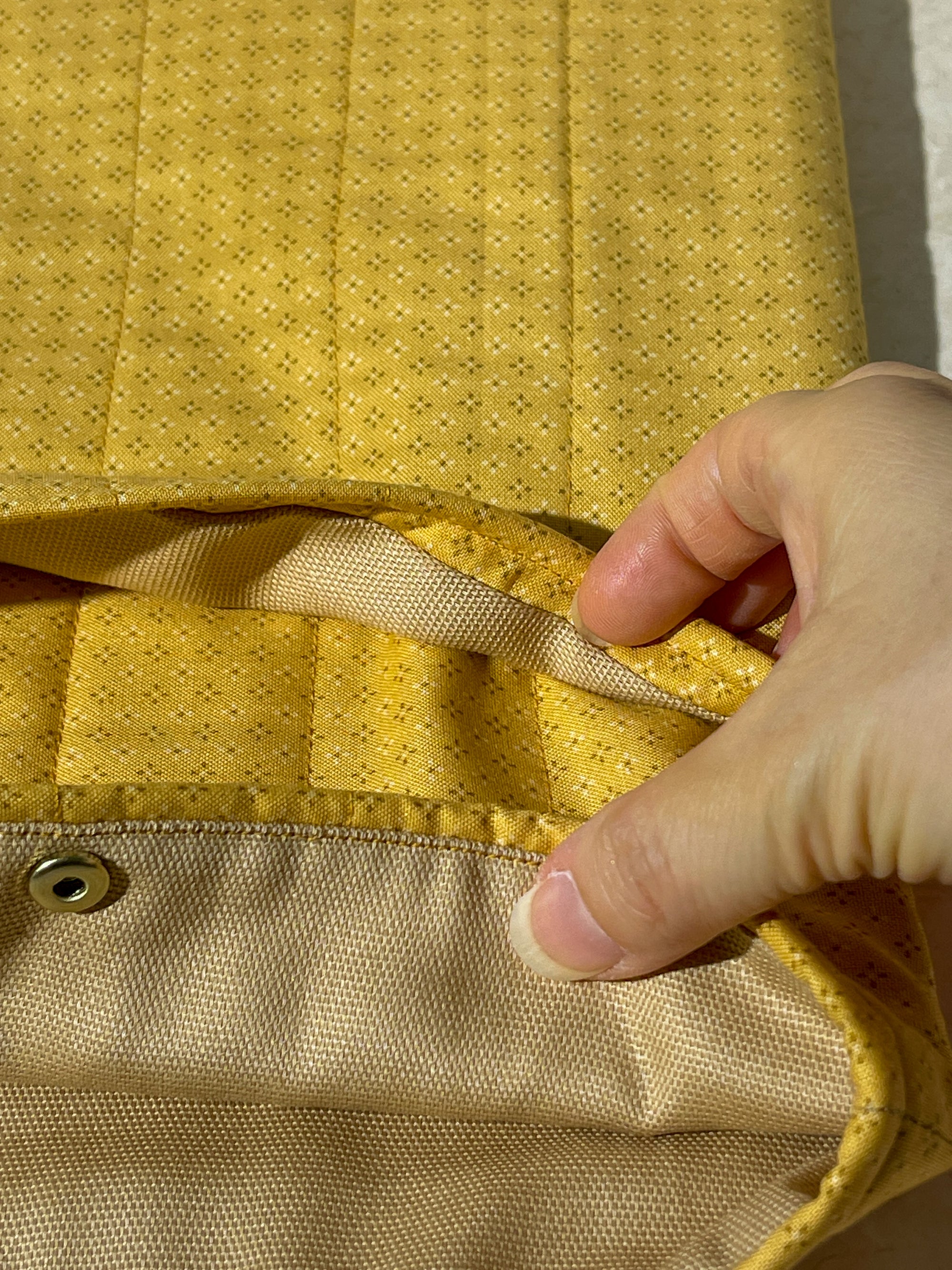 Large Book Sleeve - Golden Latte