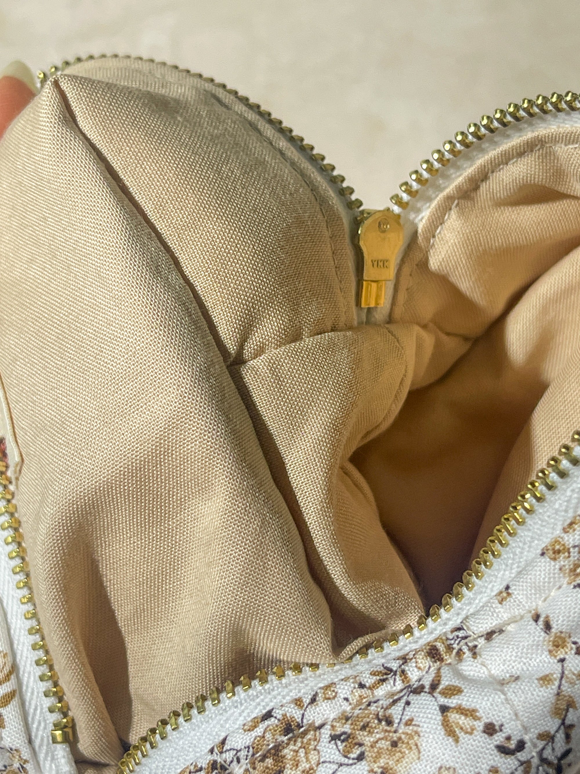 Small Boxy Pouch - Burnt Caramel & Milk