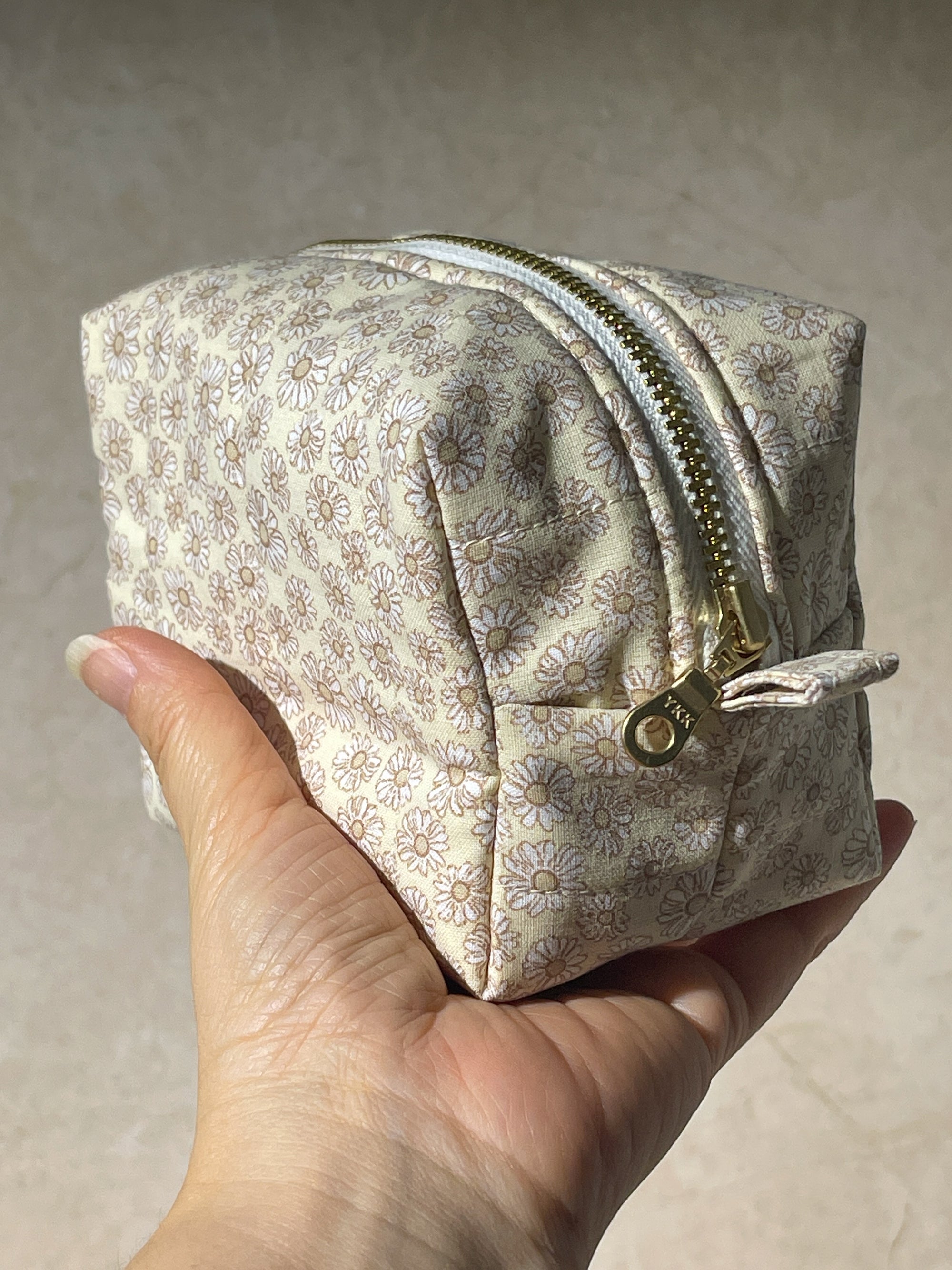 Small Boxy - Daisy Tea