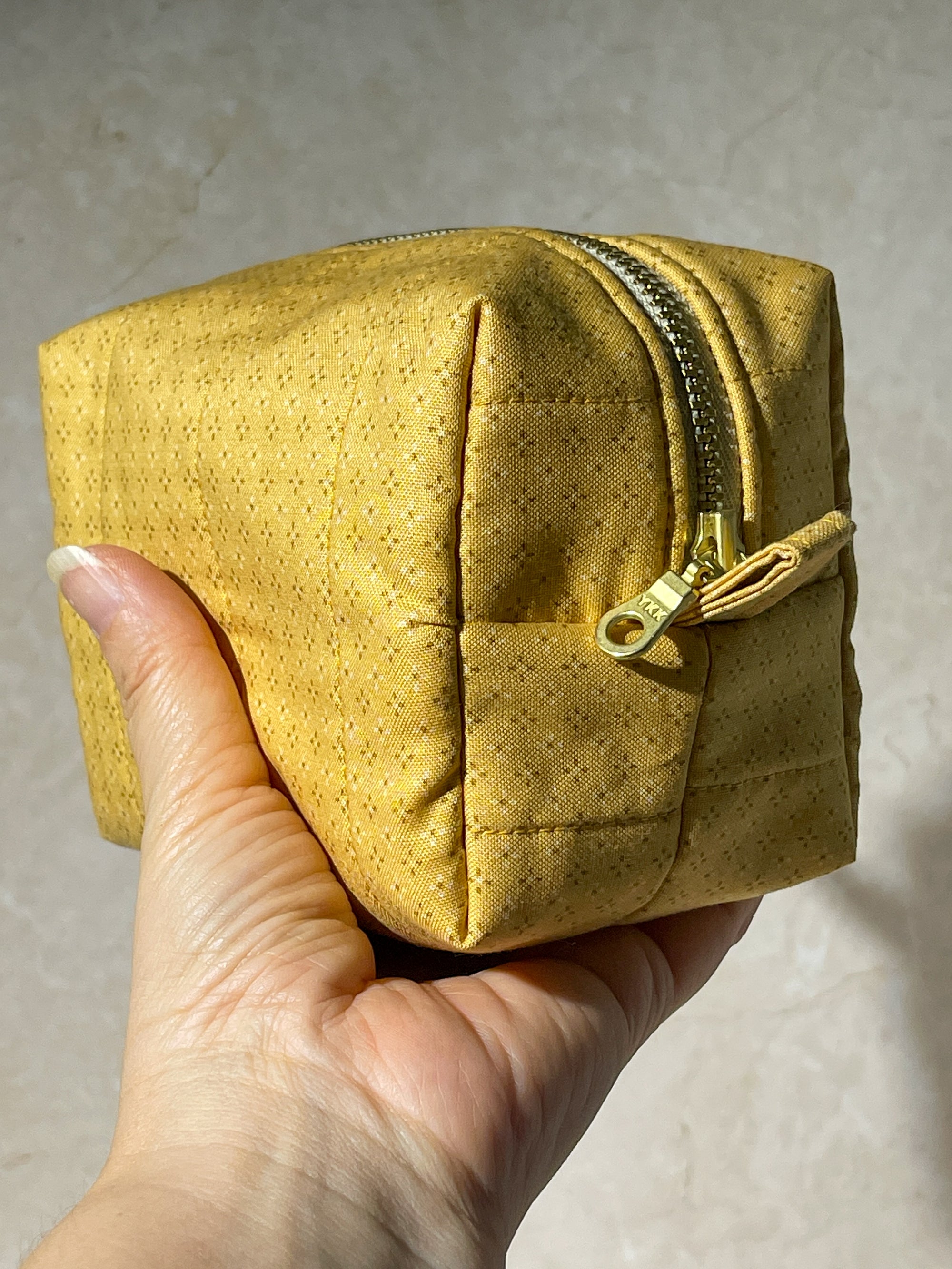 Small Boxy - Golden Latte
