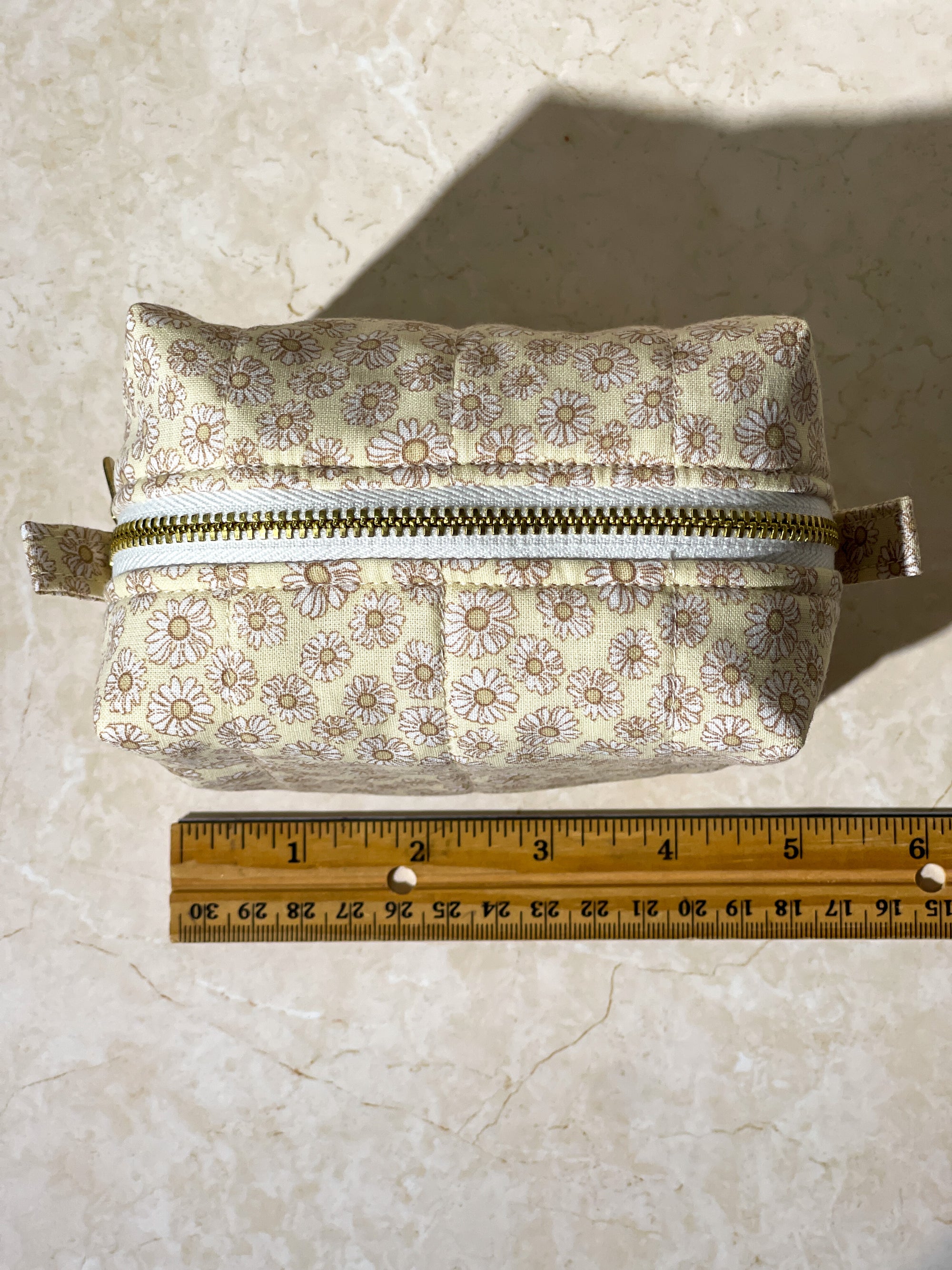 Small Boxy - Daisy Tea