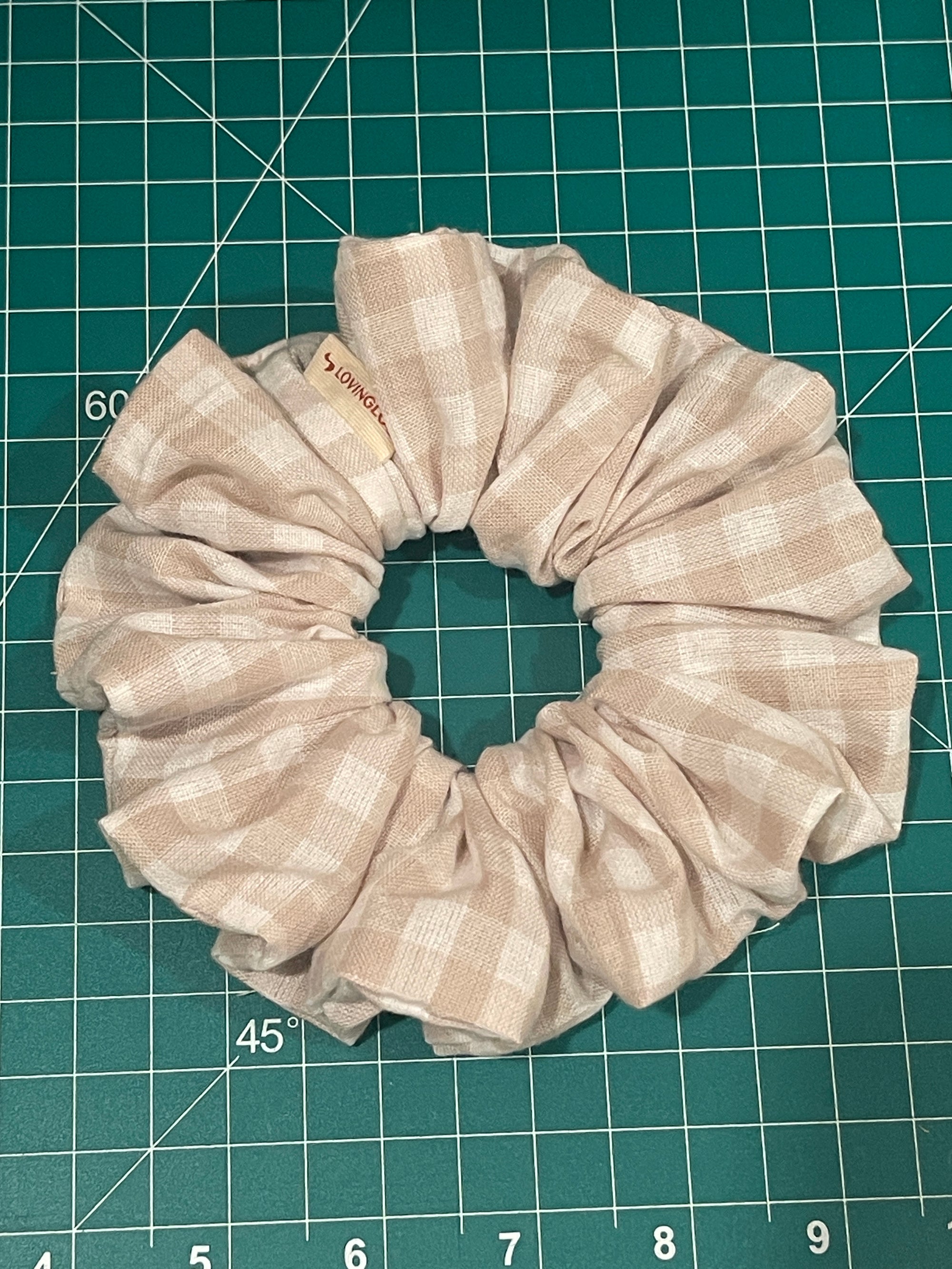 Classic Scrunchie - Black Tea Latte