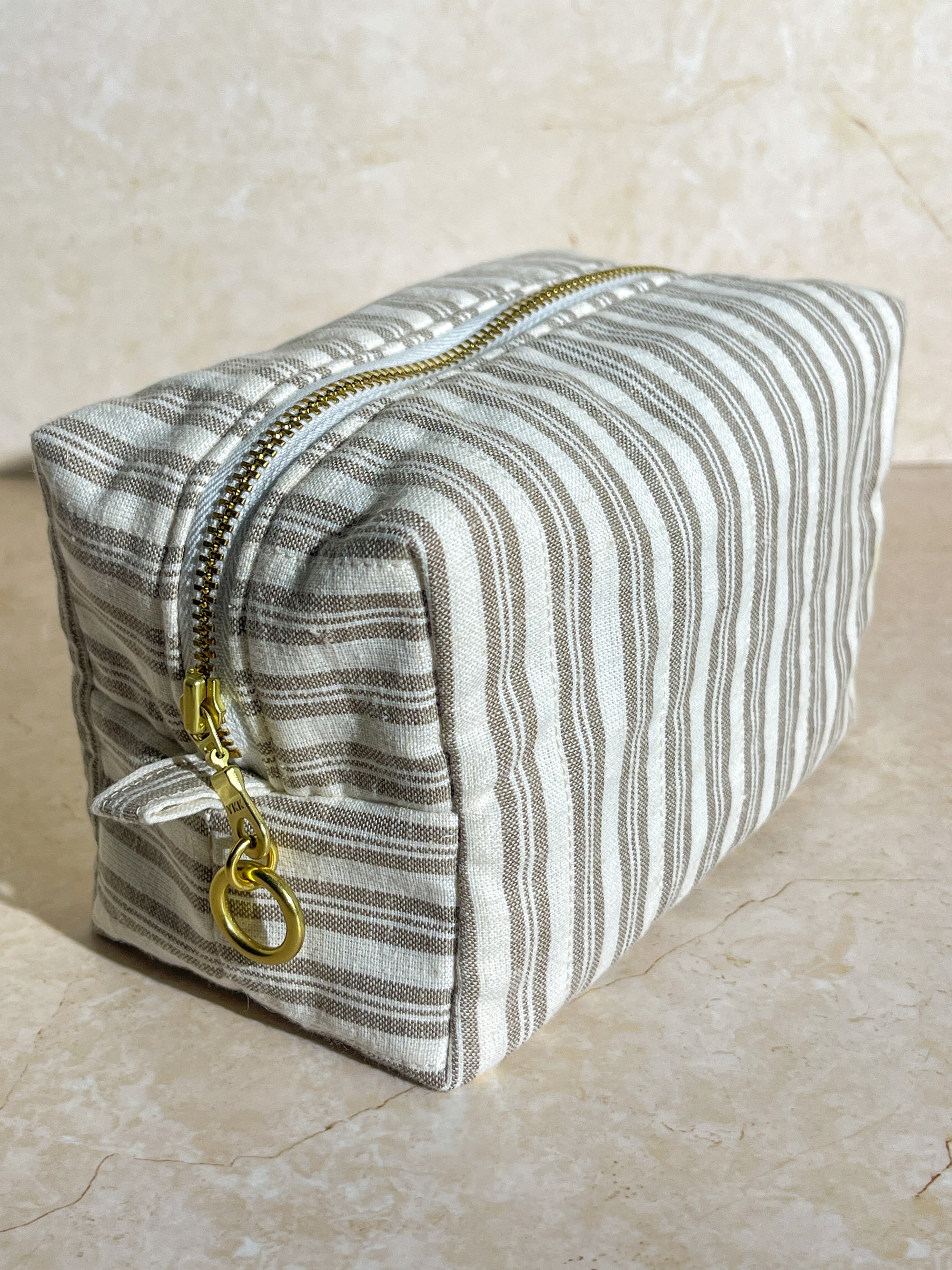 Medium Boxy - Green Tea & Cream