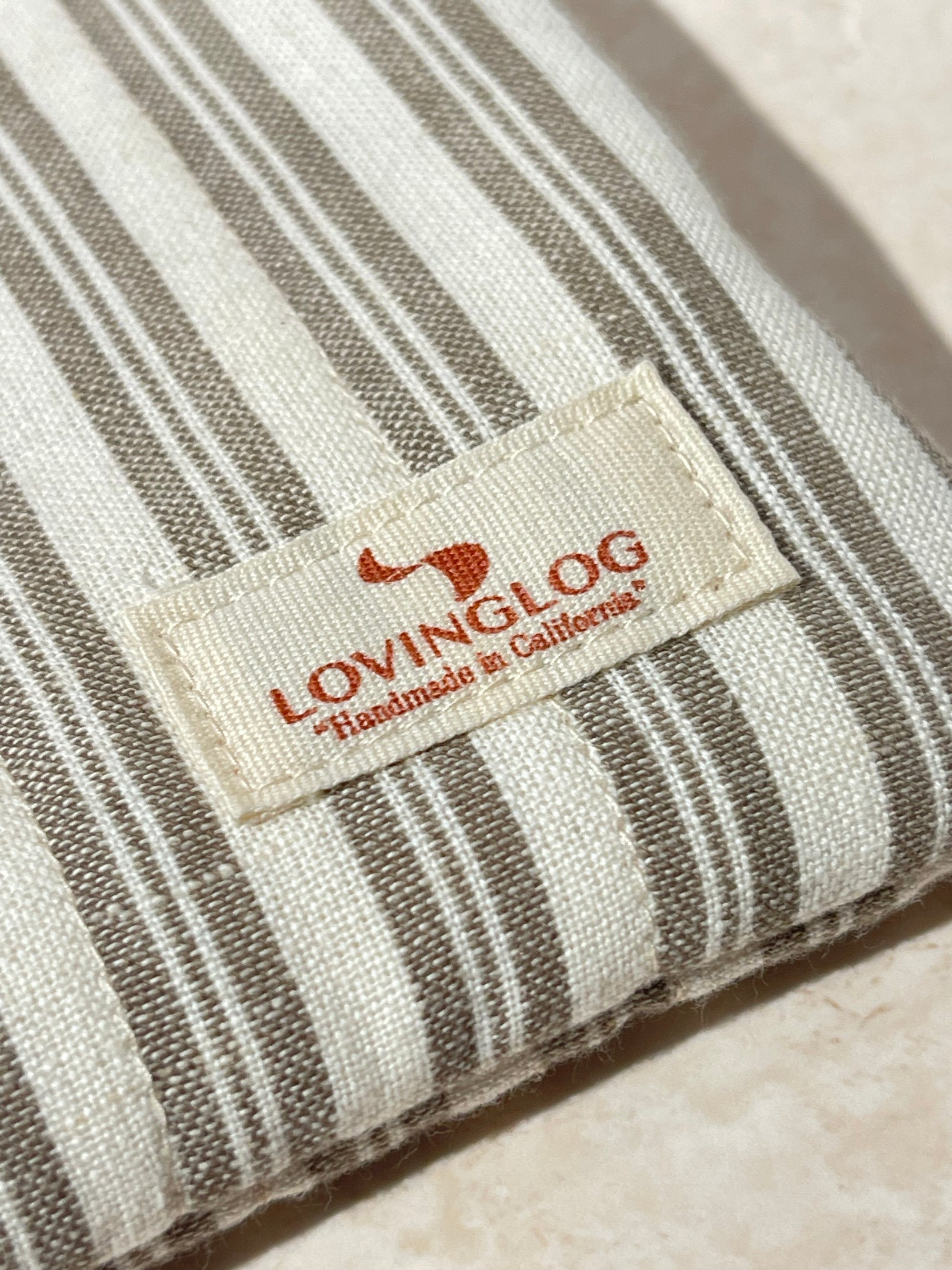 Small Book Sleeve - Black Tea & Cream
