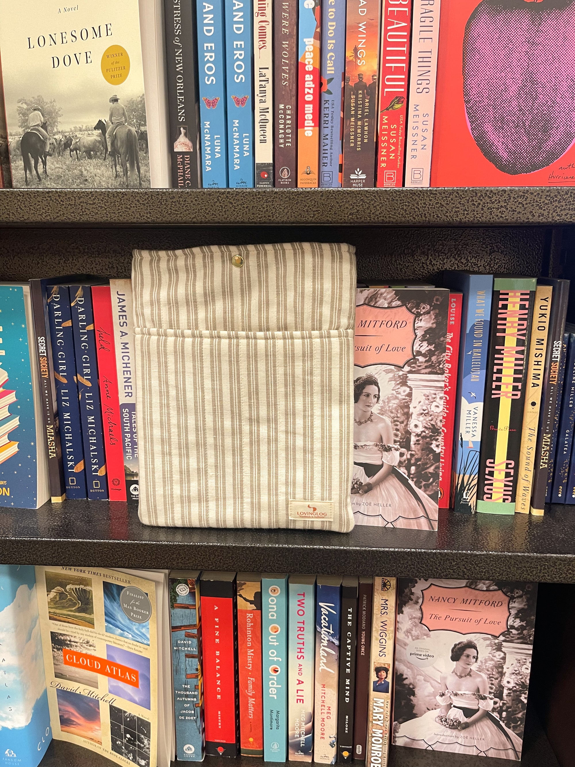 Small Book Sleeve - Black Tea & Cream
