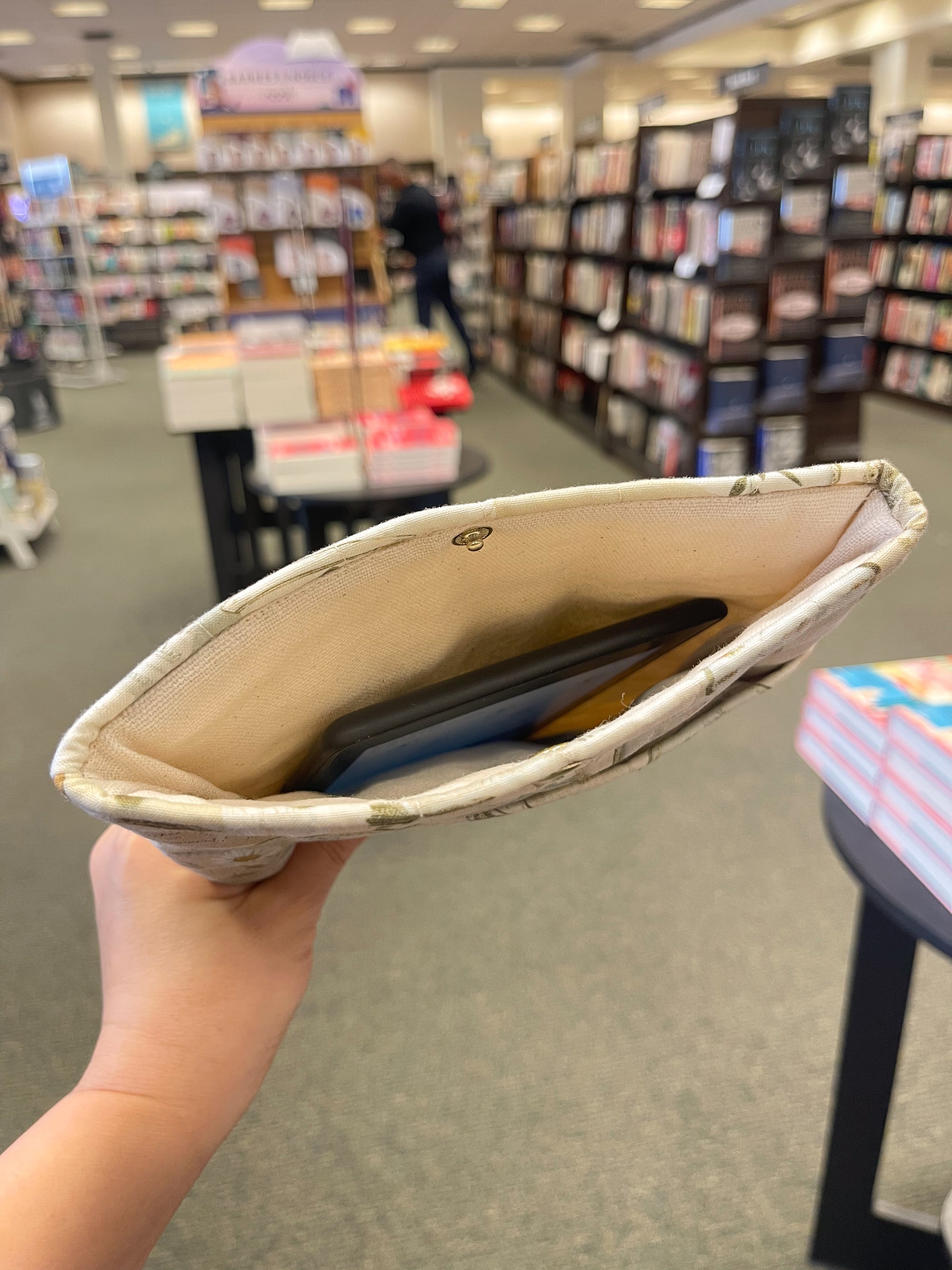 Small Book Sleeve - Mushroom