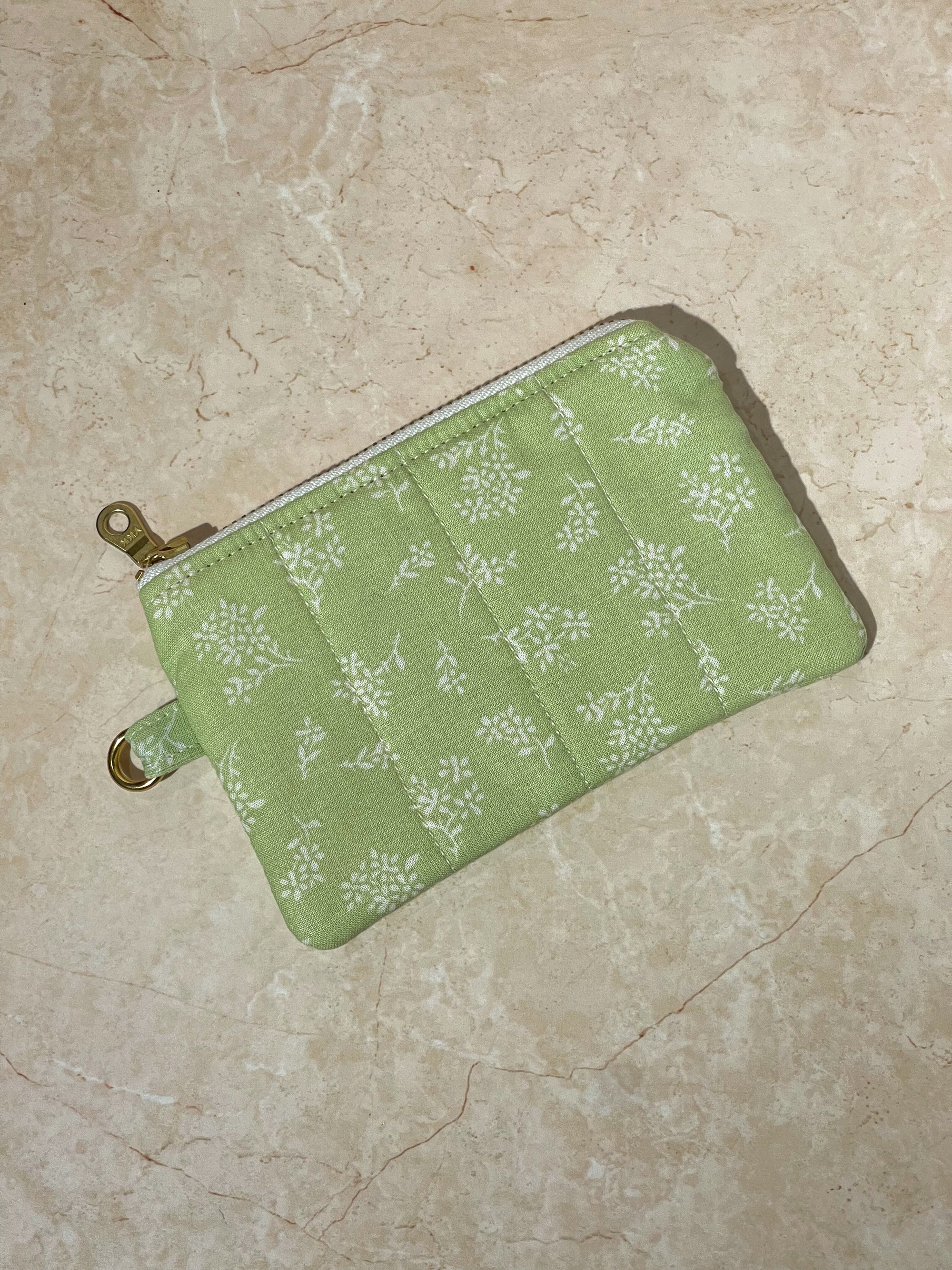 Flat Keychain Pouch - Green Apple Tea