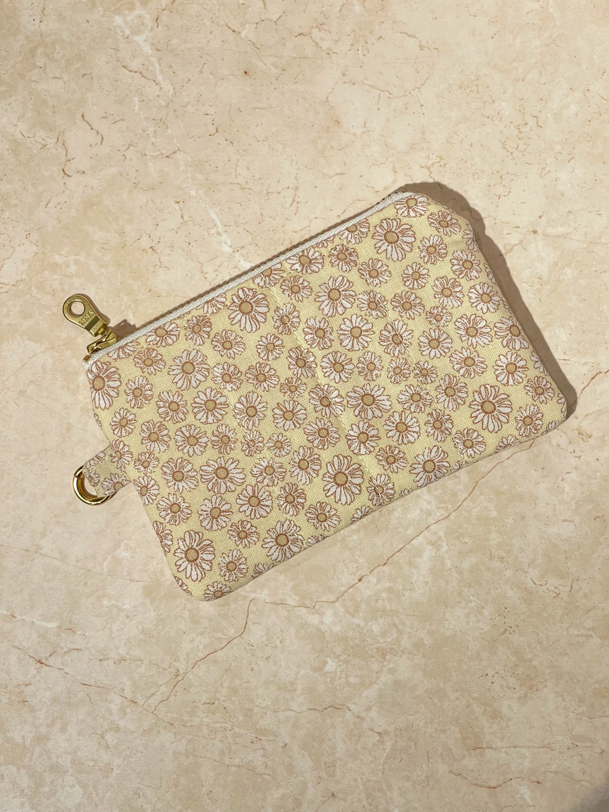 Flat Keychain Pouch - Daisy Tea