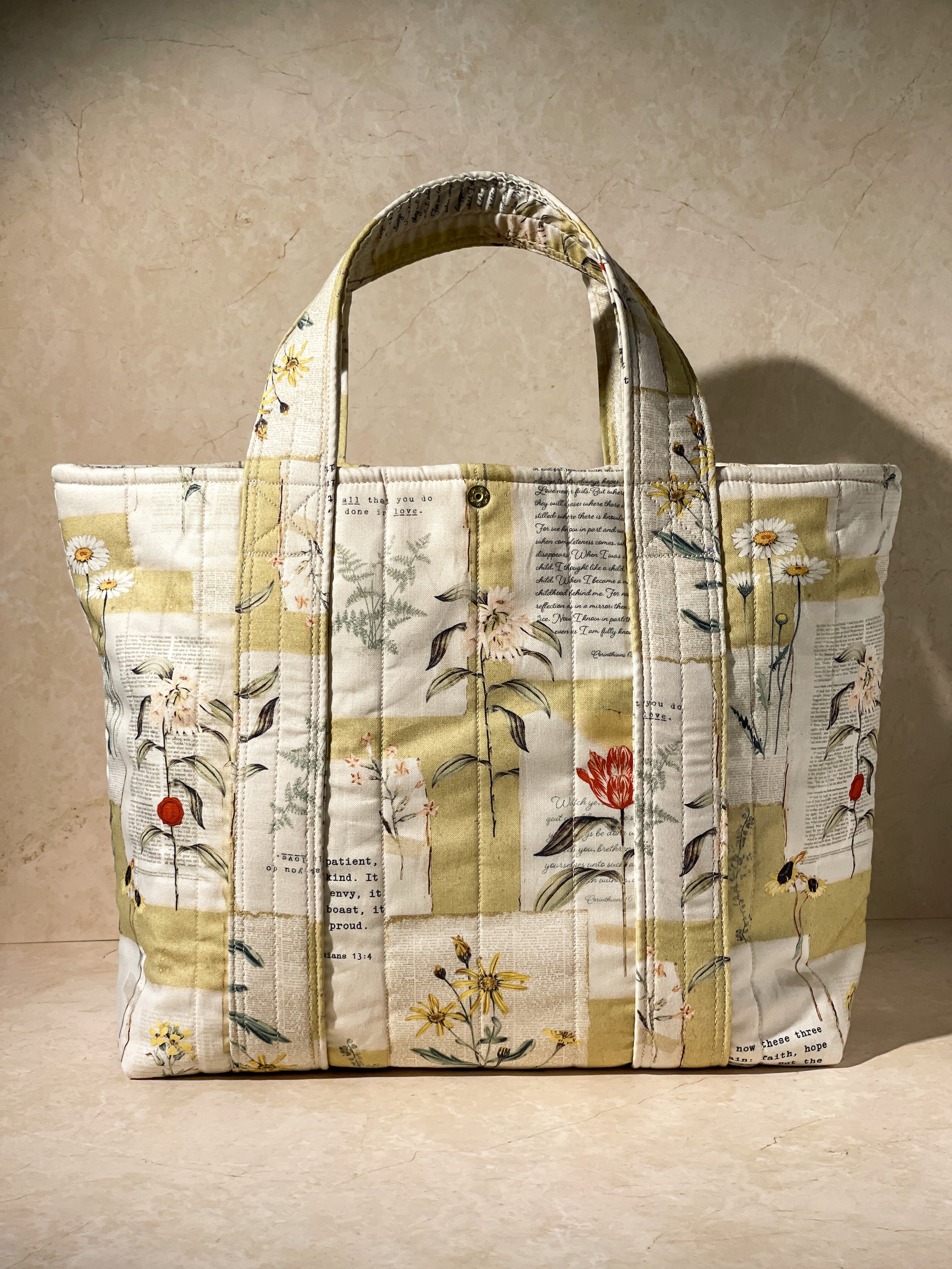 Book / Bible Tote - Corinthians 13:13 [4&quot; Tote]