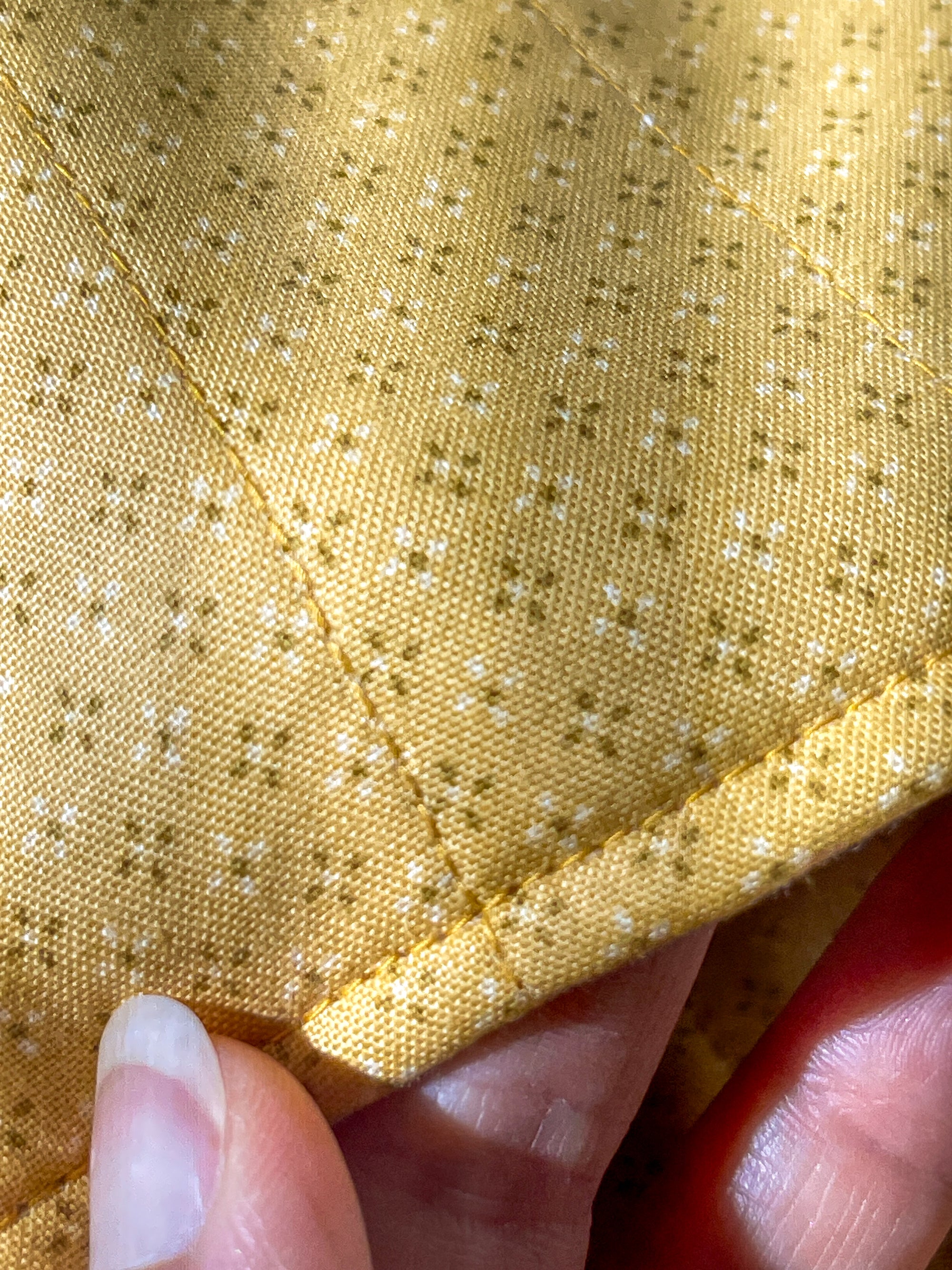 Large Book Sleeve - Golden Latte